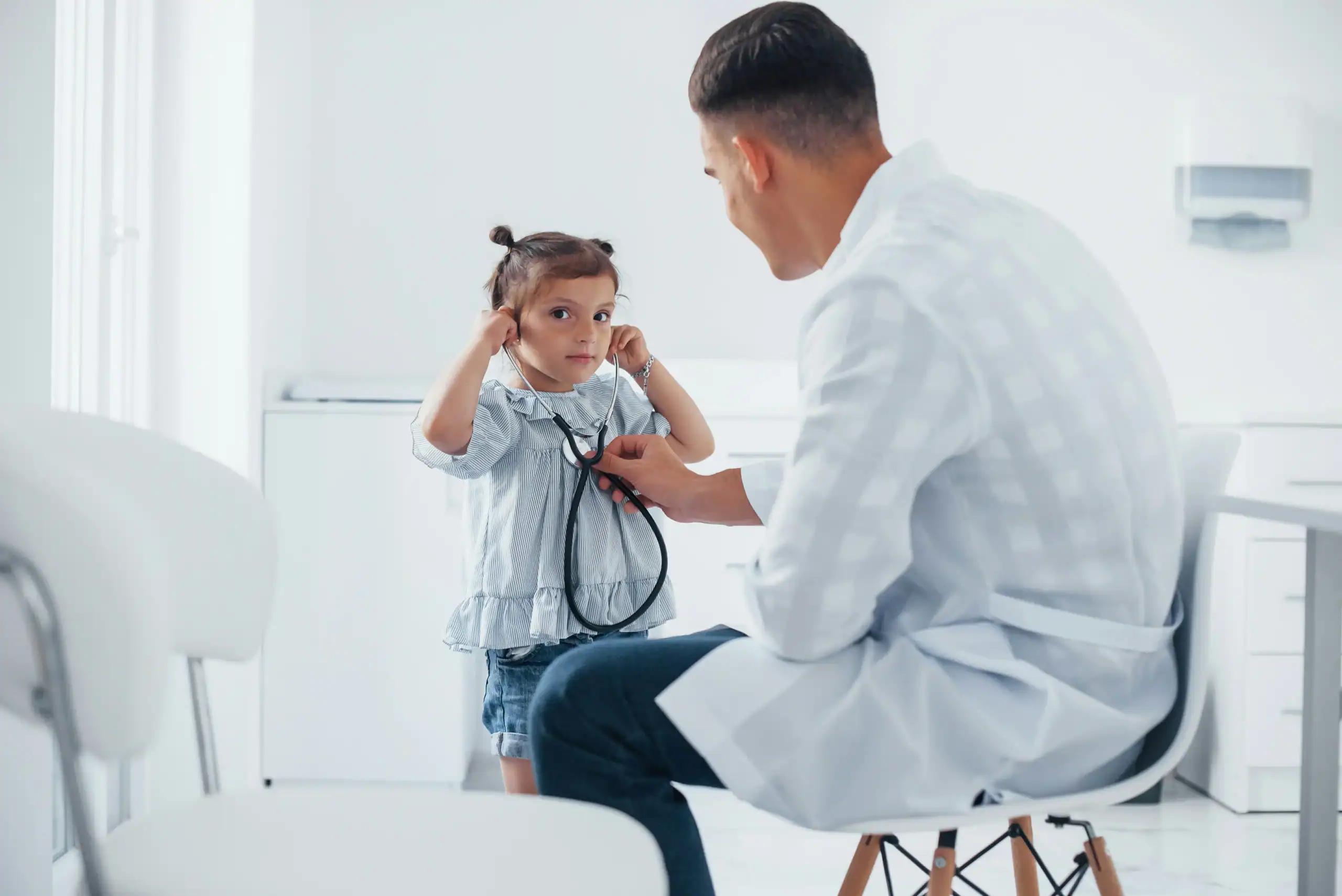 Rett Syndrome and Autism: Key Differences & Similarities